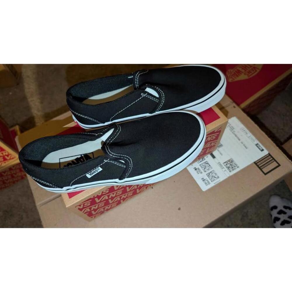 Women's vans 5.5